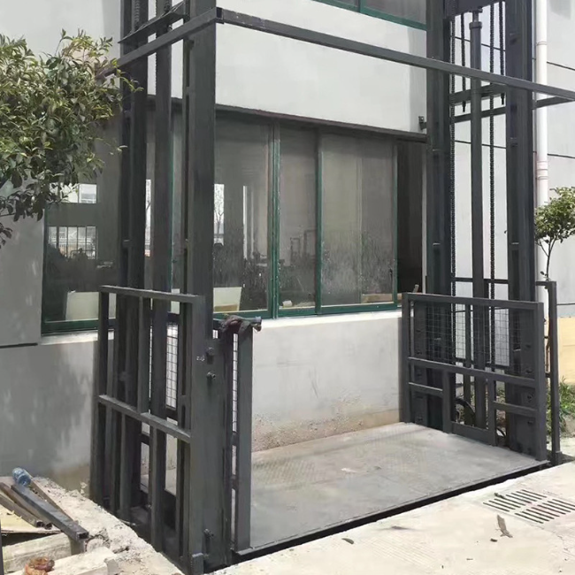 青松乡5吨室外升降货梯